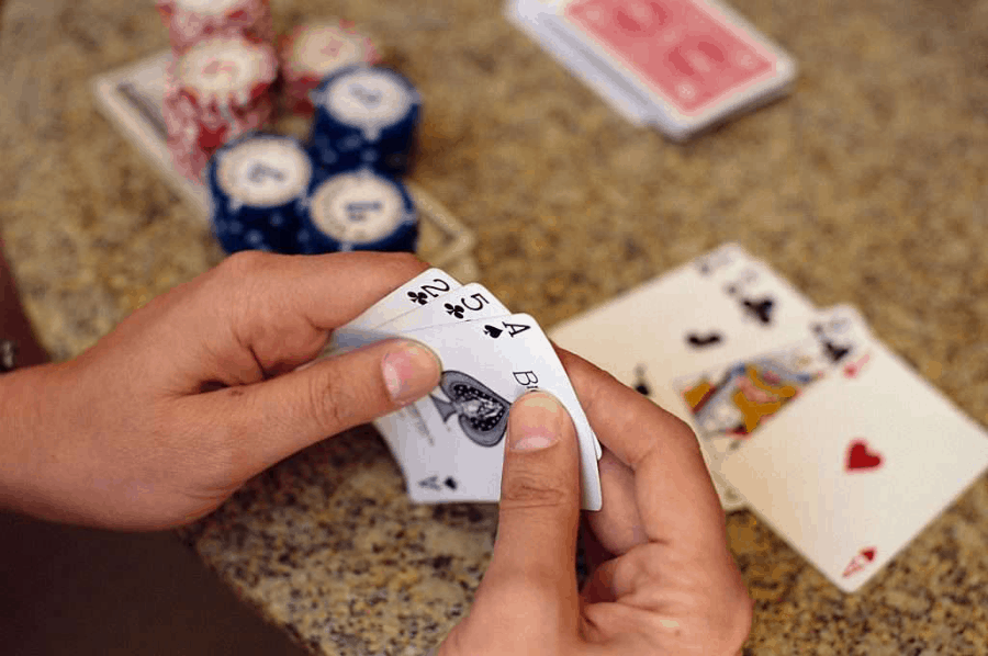 Chơi Baccarat trực tuyến có những lợi ích gì?