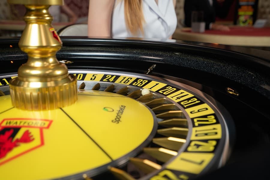 8 chiến thuật chơi roulette không sợ thua